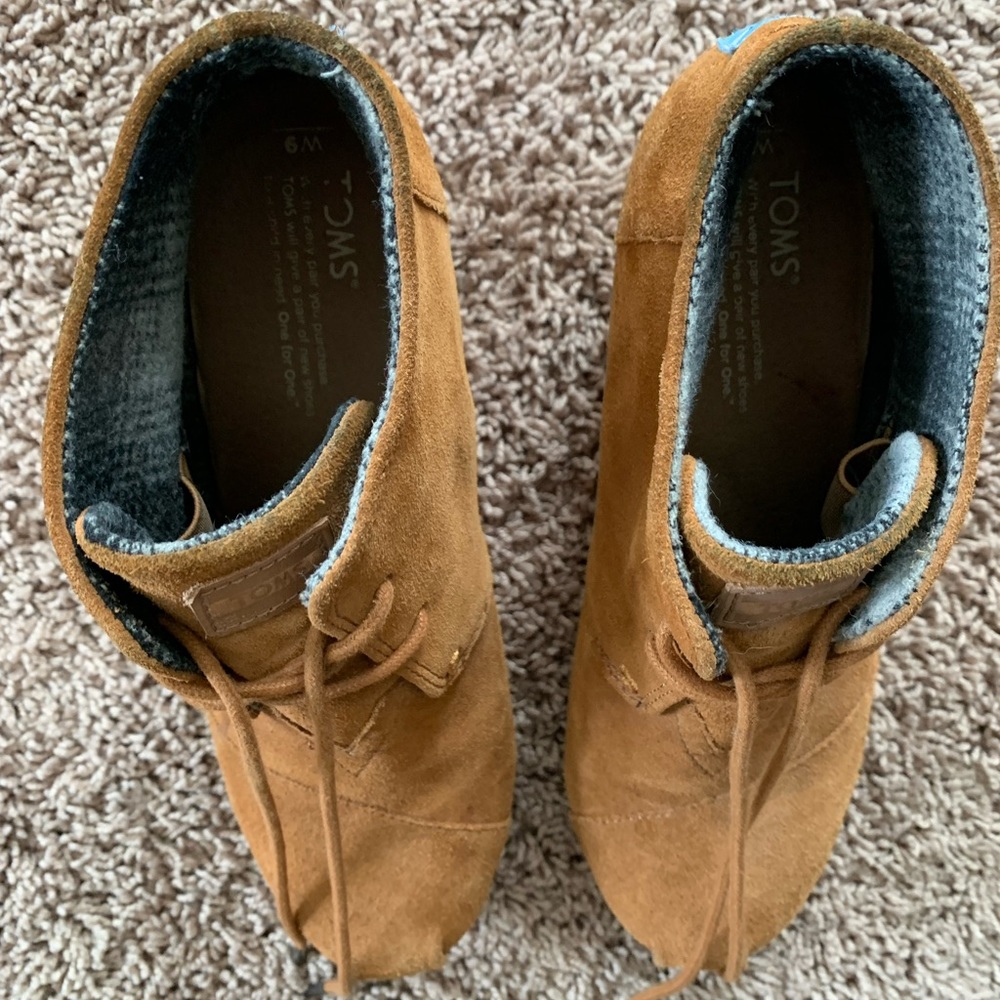 Toms Wedges - Picture 2 of 4
